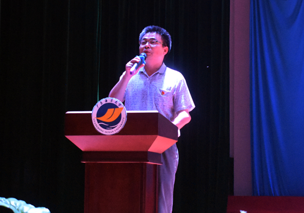 2銆佹潕鑲茶姵涔﹁璁茶瘽.JPG 2銆佹潕鑲茶姵涔﹁璁茶瘽.JPG